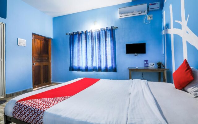 Ann's Blue By OYO Rooms