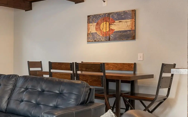 Timber Ridge 3 Bedroom Condo by RedAwning