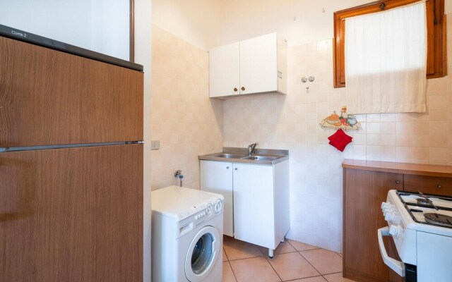 Nice Apartment in Rosolina Mare With 2 Bedrooms and Wifi