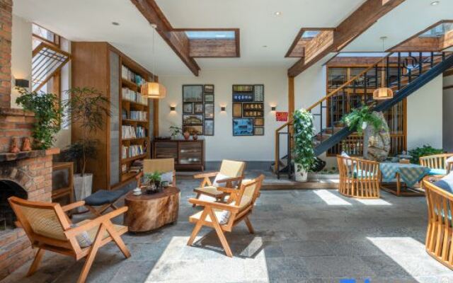 Yunshanshui Hot Spring Panoramic Holiday Hostel