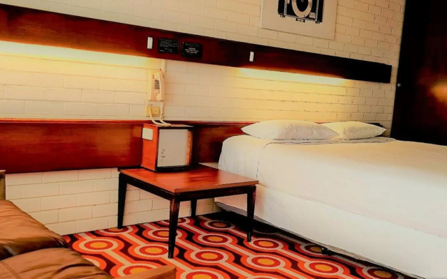 Kings Park Motel