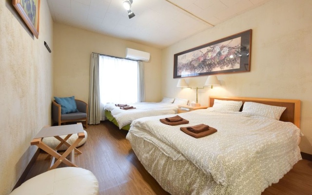 Yoyogi House – Guest Rooms – Tokyo