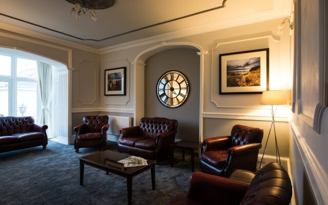 Heywood Spa Hotel