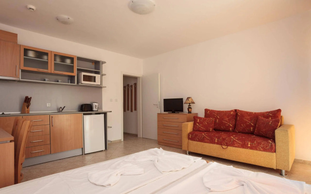 Silver Springs Hotel & Apartments