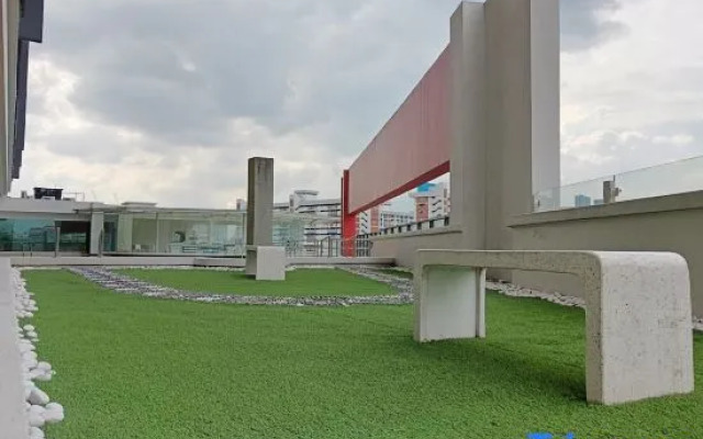 [NEW] Private Jacuzzi | Near Velocity Mall | MRT