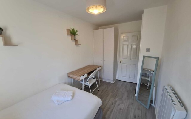 Modern 1-bedroom Close to the Liffey