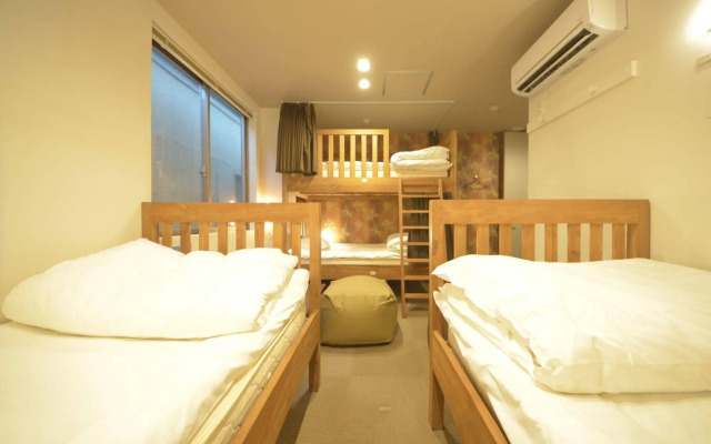 Yadokari Namba Hostel