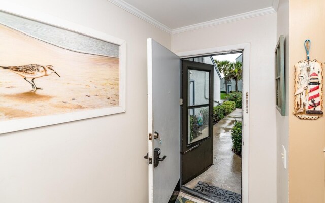 Sea Winds Unit 44 Ocean Font