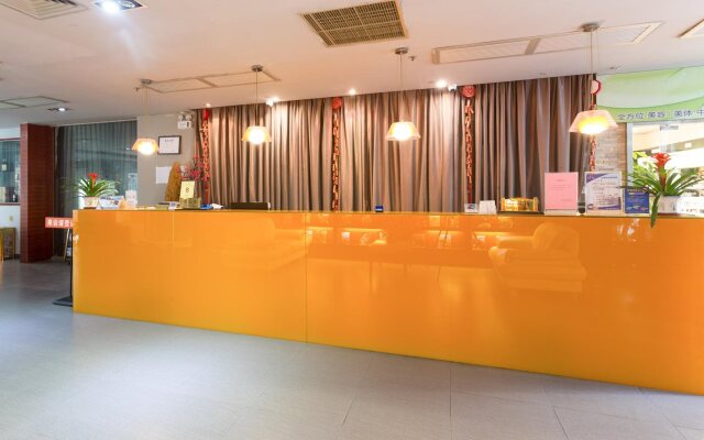Chicago Suites International Hotel