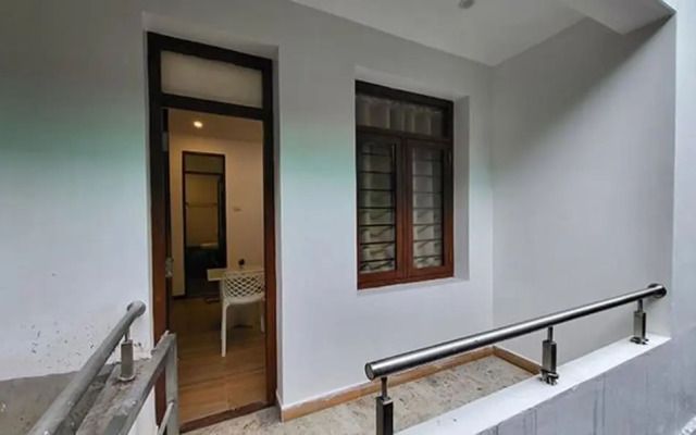 Fabhotel Sri Vari Studio Apartment