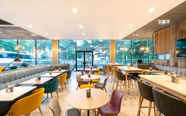 Holiday Inn Bournemouth by IHG