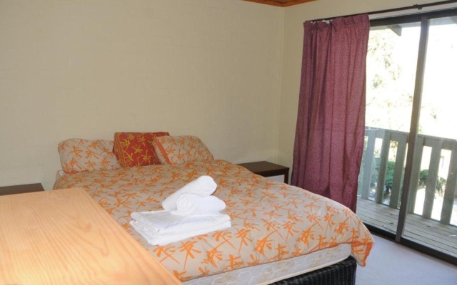 Snowgate Motel – Guest Rooms – Berridale