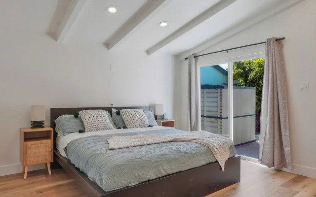 Hollywood Dream Remodeled Pool & Jacuzzi