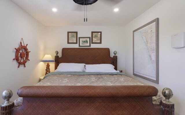 Surf Riders 4 Bedroom Home