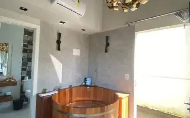 Bombinhas Guest House