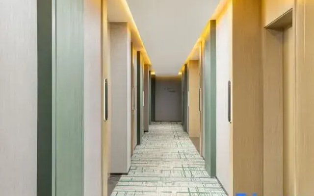 Liyi Hotel (Shenyang Hunhe Wandu Park Datonghu Street Subway Station Branch)