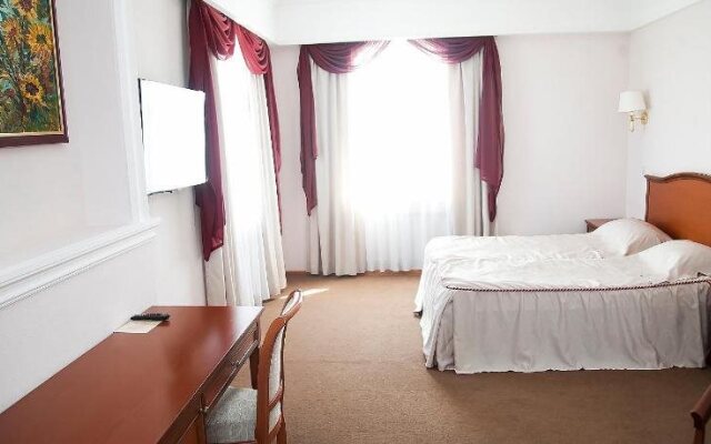 Gloria Hotel