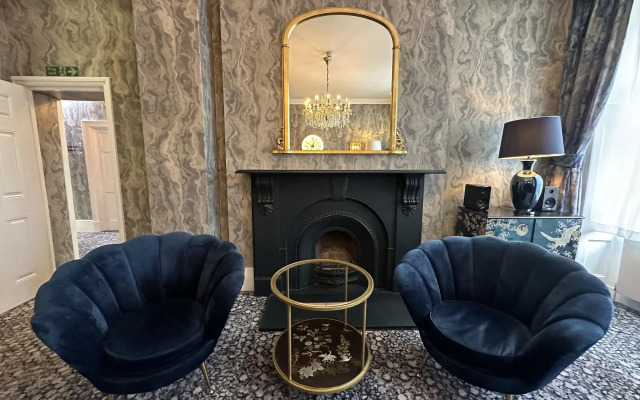 Bloomsbury Palace Hotel