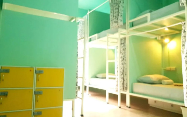 One Bangkok Hostel @Love District