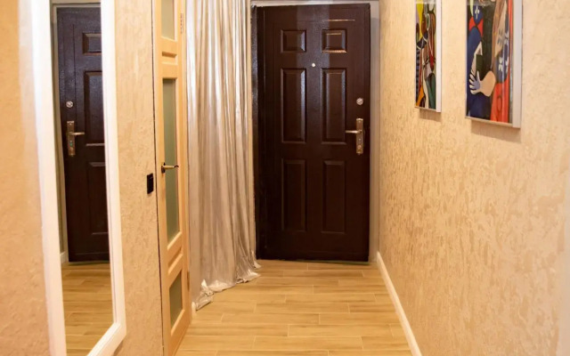 Apartments on Nikolay Zelinsky Str