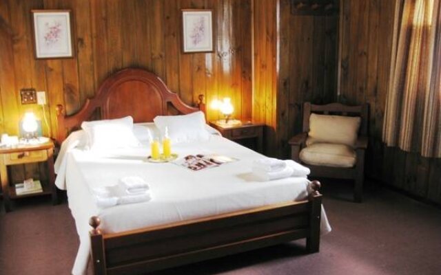 Ayres del Filo Suites