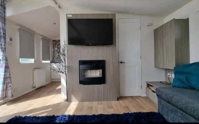 Seaside Holiday Park 4-bed Caravan in Heysham