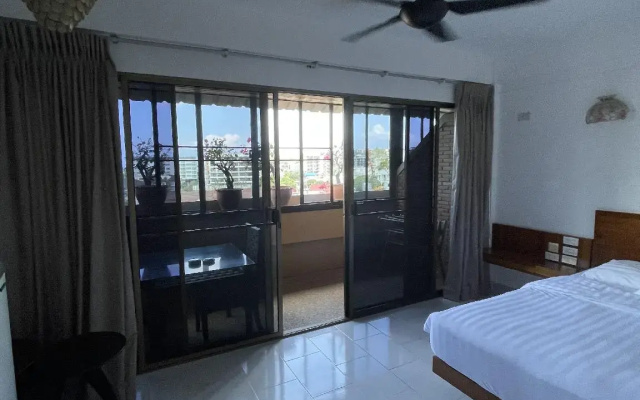 Bougainvillea Terrace House
