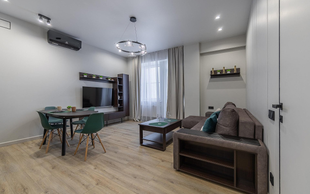 Top House на Крупской 14