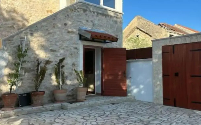 The Grandfather Villa Heated Pool Retreat