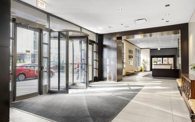 Chicago | Modern 1BD/1BA River North Apartment