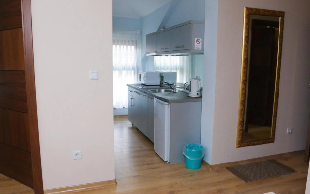 Hotel Logavina 8