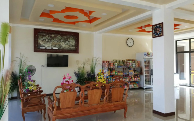 Charoensuk Grand Hotel