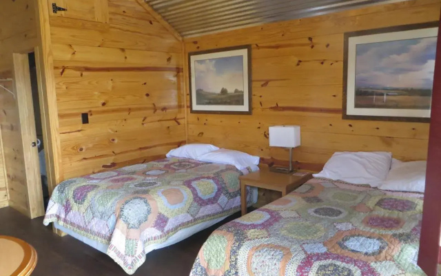 All Tucked Inn Cabins