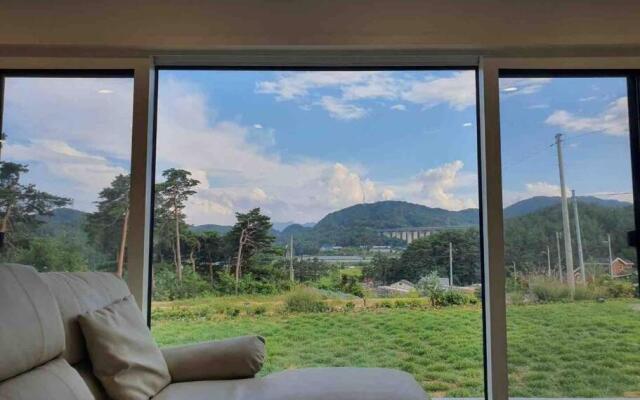 Stay Hill Pension
