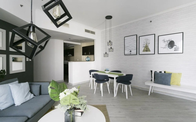Torch Tower by One Perfect Stay