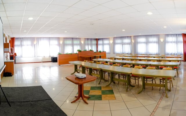 Hotel Szeghalom