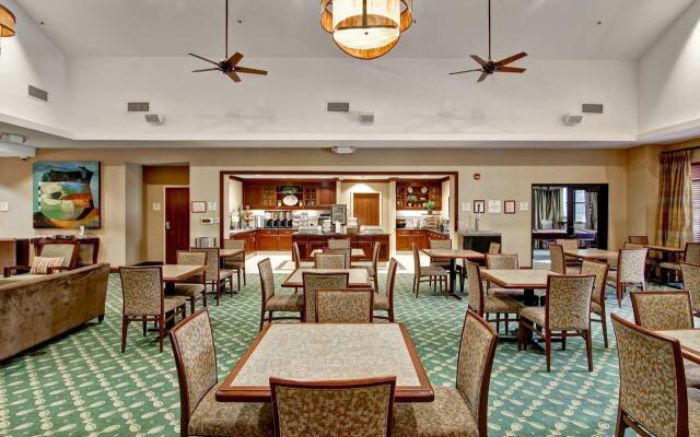Homewood Suites by Hilton Fresno