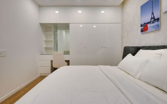 Gold View Apartment Floor 18