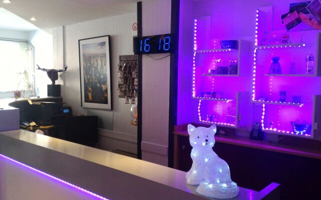 Le President Hotel