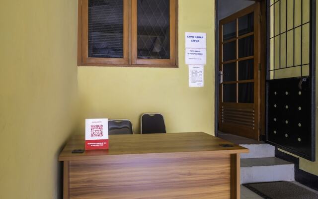 Oyo 1954 Tubagus Guest House