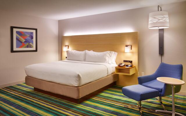 Holiday Inn Express & Suites Phoenix West - Buckeye by IHG