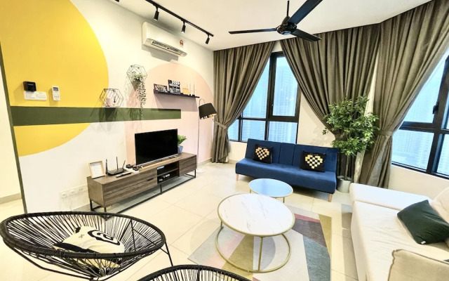 KL Gateway Premium Residences by MOKA