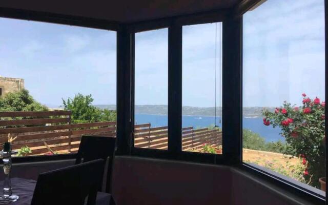 Immaculate 3-bed House in Chania