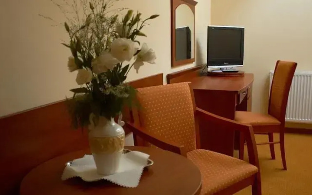 Pokoje Hotelowe Amore