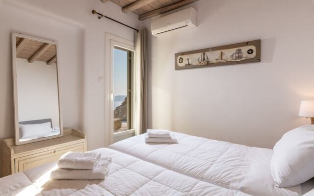 Mykonos Divino