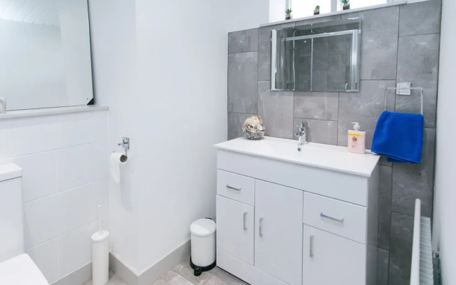 Coast & City Apartments