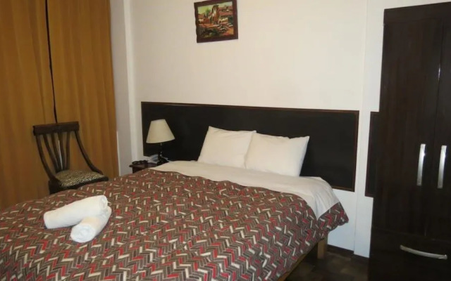 Pumas Inn Tarabamba