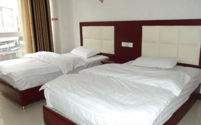 Xingyi Huangjia Inn