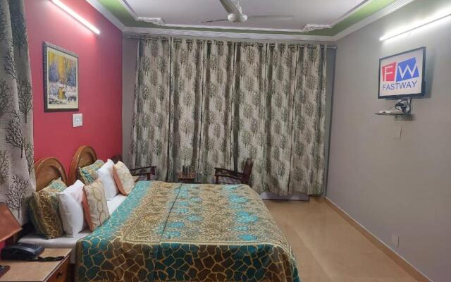 Hotel Snow Crest Inn | A Pure Veg Hotel