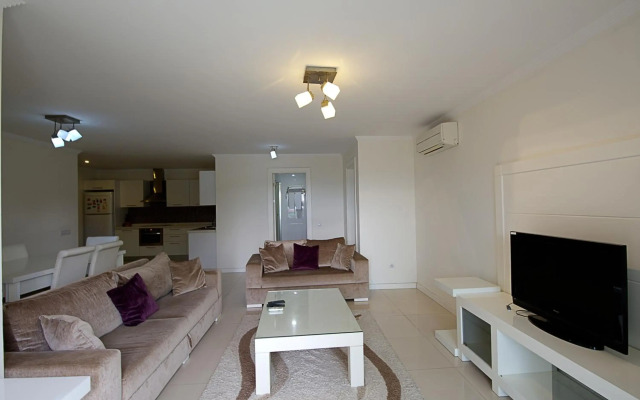 Royal Palm Residence